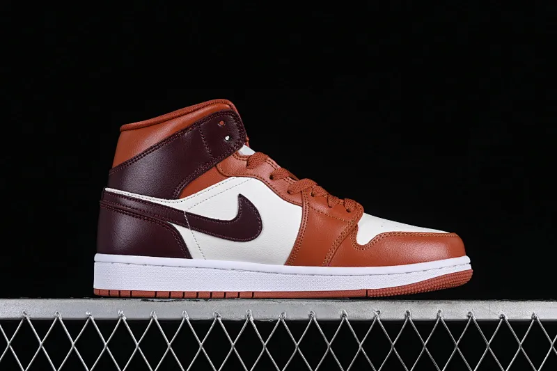 All Categories Air Jordan Jordan Series Basketball Shoes Air Jordan 1 Mid Air Jordan 1 Mid AJ1 Joe 1 Caramel Brown Chinese Cultural Leisure Sneakers BQ6472-200